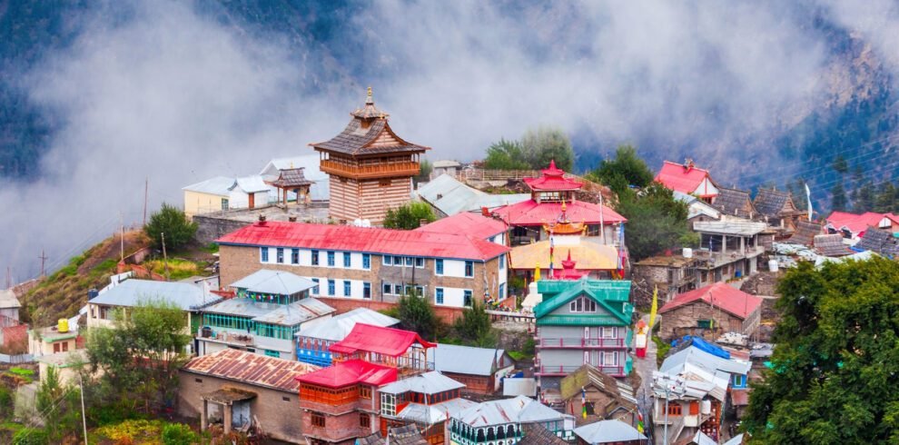 Best Selling Tour Packages in India: Natural beauty of Himachal Tour