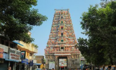 Divine Temples and Tranquil Backwaters: A Spiritual Journey Through Southern India