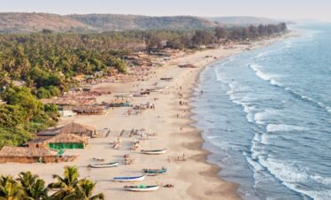 Coastal Charms: Mumbai and Goa Delights