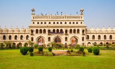 Sacred Journeys and Majestic Monuments: A 5-Day Exploration of the Golden Triangle and Ayodhya
