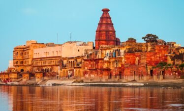 Sacred Journey: Delhi to Varanasi and Ayodhya