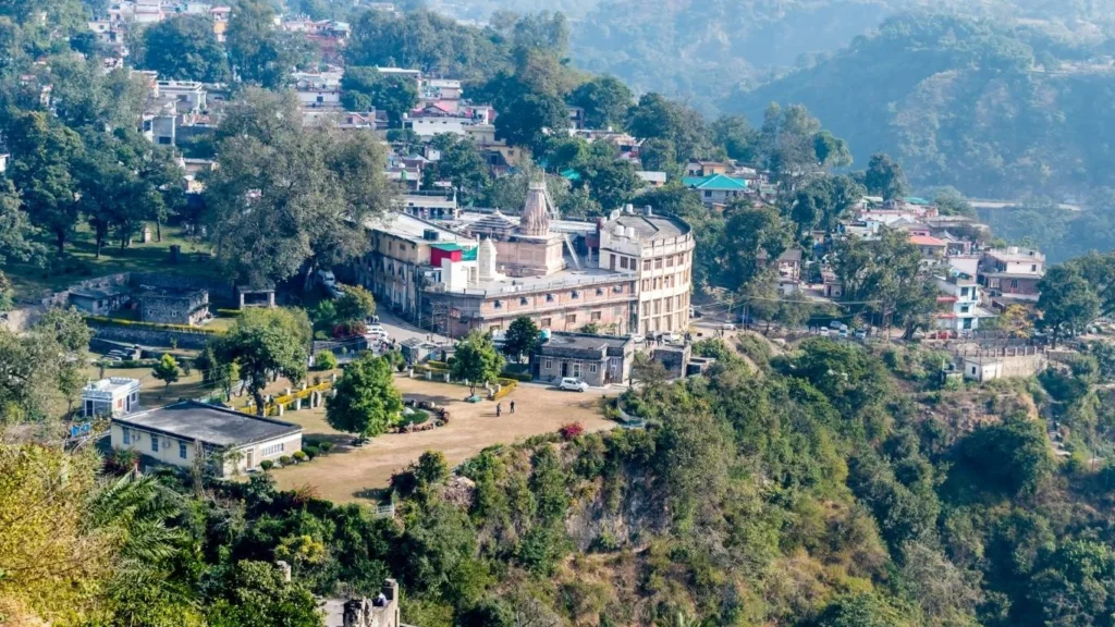 Discover Amritsar Dharamshala Kangra Tour with VSTPL