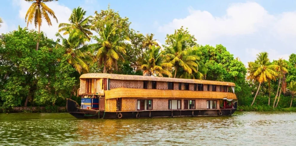 Discover Kerala Backwater Tour with VTSPL