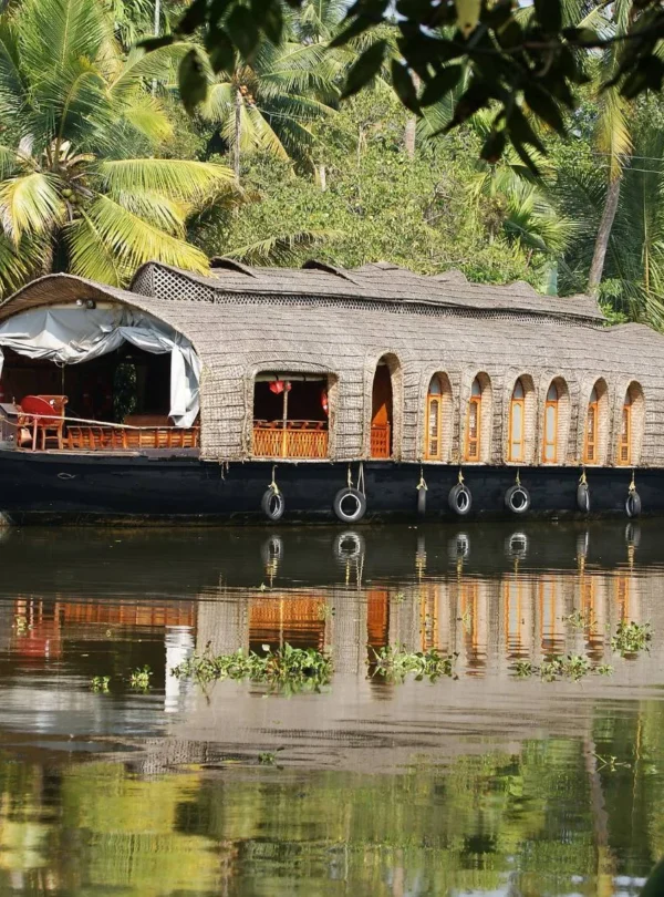 House Boat Experiences in India with VTSPL